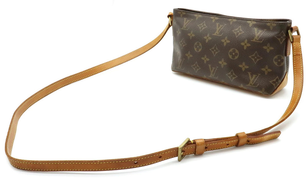 Louis Vuitton Monogram Bag Shoulder Crossbody Trotteur Brown